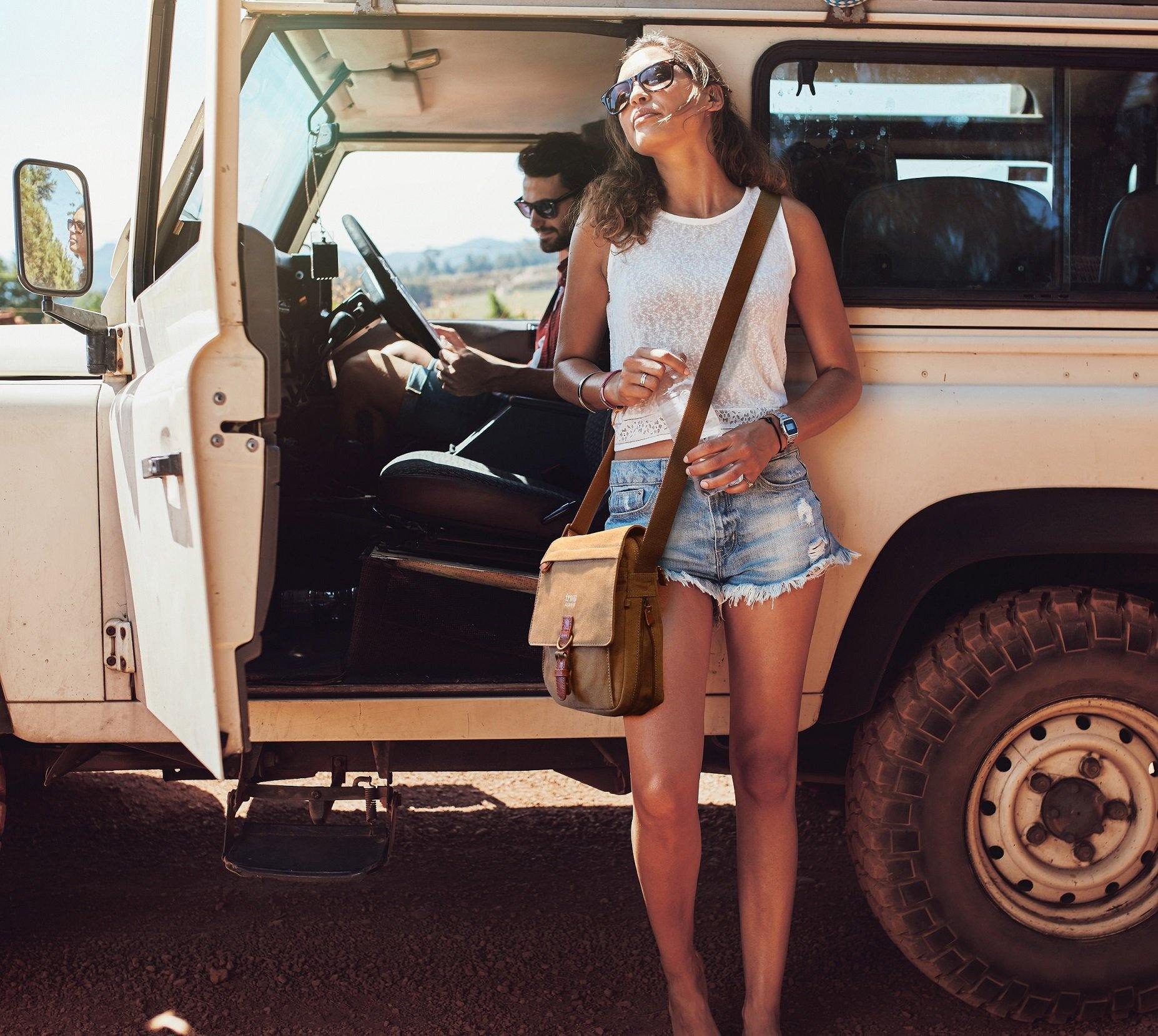 BEST SELLING CROSSBODY - Troop London