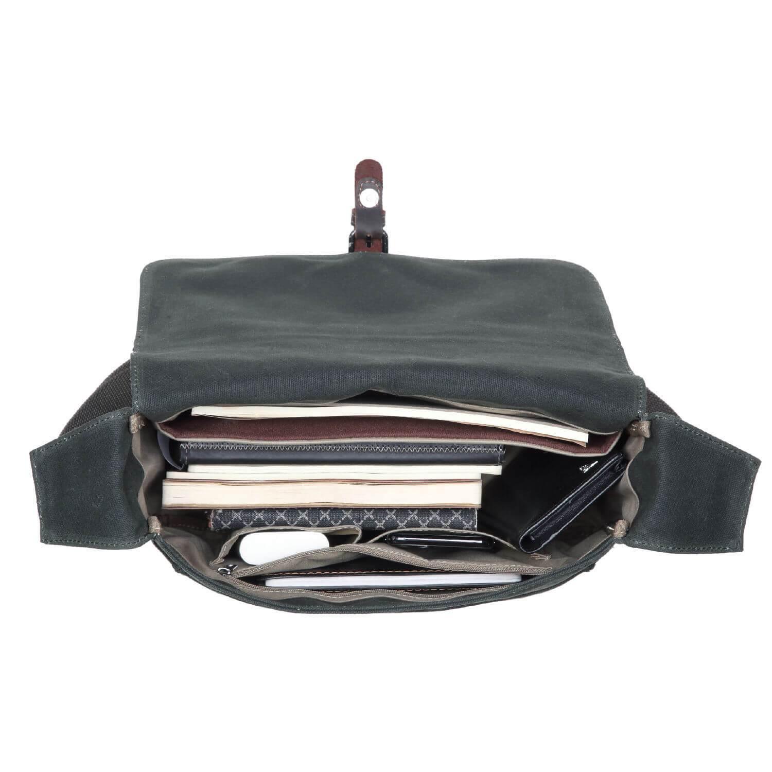 #Color_Dark Green - Wax