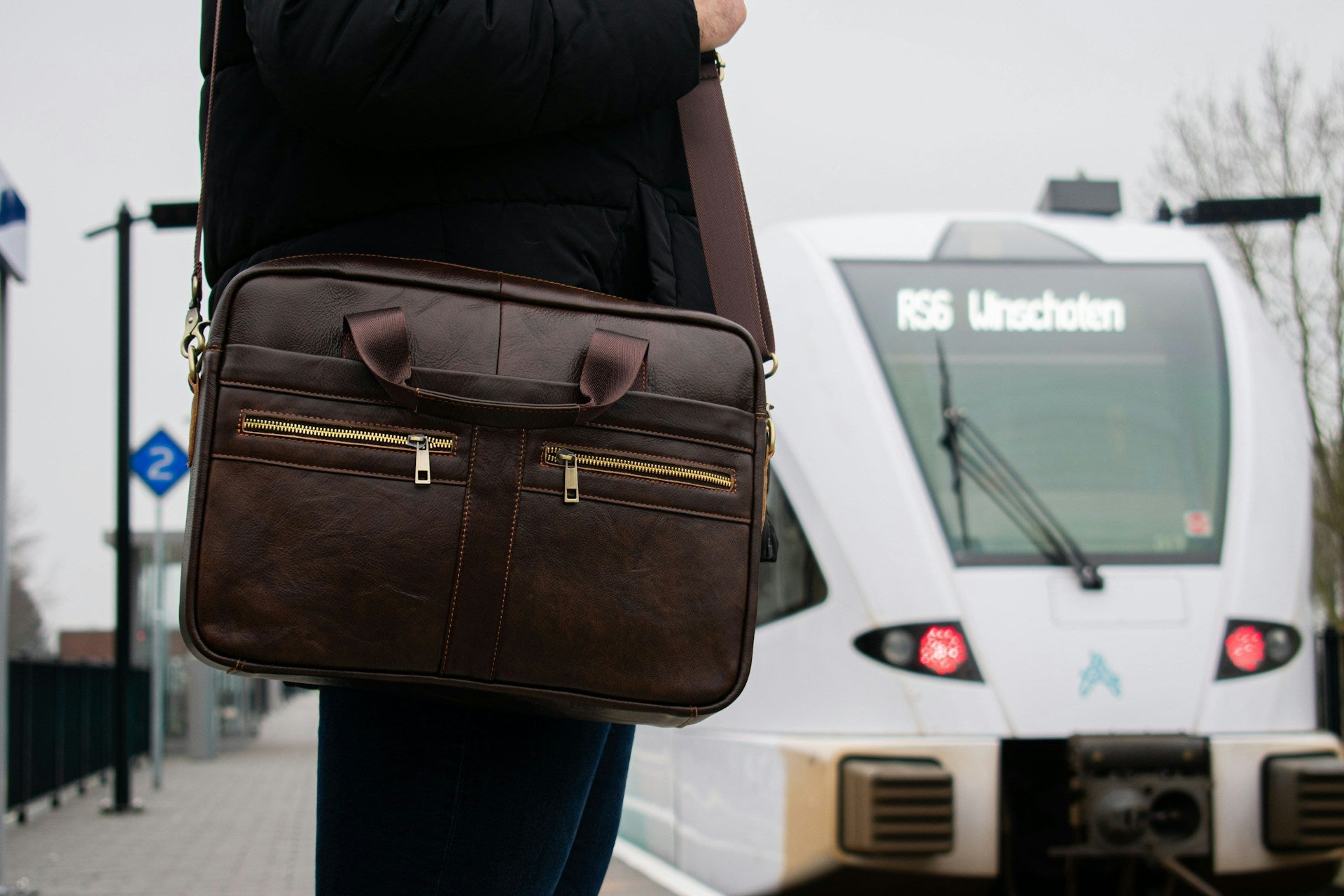 How to Maintain Your Messenger Laptop Bags in All Weathers